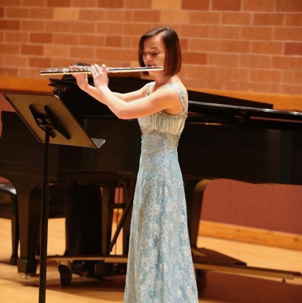 Meet your Posher, Ariel